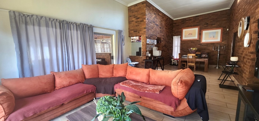 5 Bedroom Property for Sale in Elandsrand North West